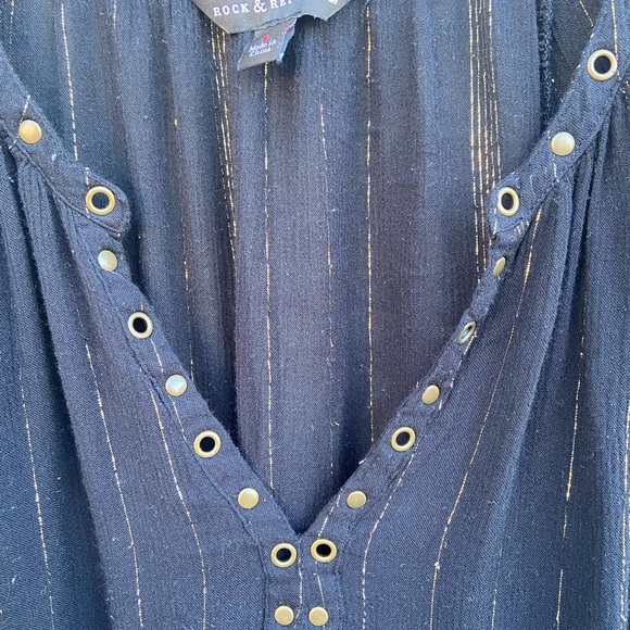 Rock and Republic Sheer Blouse - Picture 4 of 5